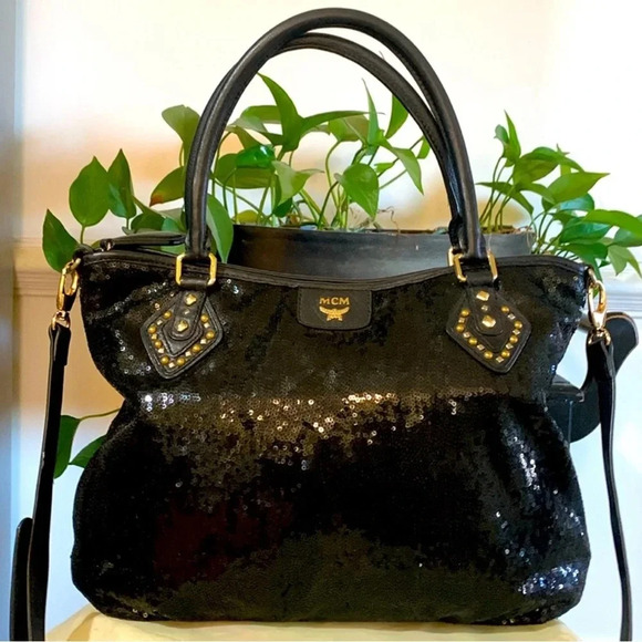 MCM Limited  Edition two-way bag - Picture 2 of 11